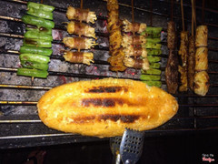 Bánh mì nướng ăn kèm