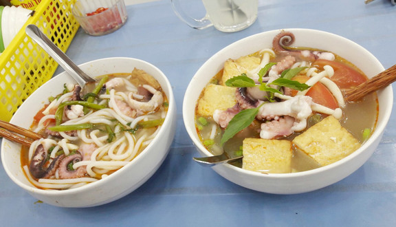 Cô Hai - Canh Bún Cua Đồng Bạch Tuộc