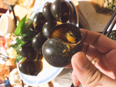 Ốc Bưu nướng tiêu đen