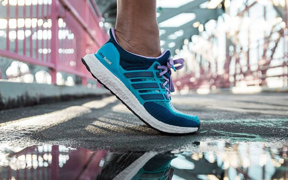 Adidas - Vincom Quang Trung