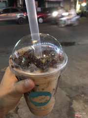 Trà sữa socola + trân châu trắng