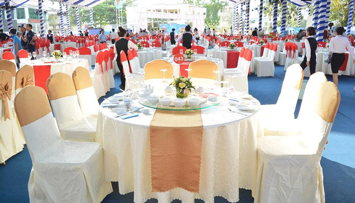 Thế Giới Tiệc Tường Vy