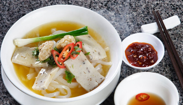 Bánh Canh Chả Cá Cô Hai - Phạm Văn Đồng