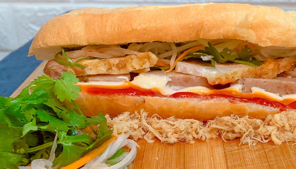  Bánh Mì A Bư