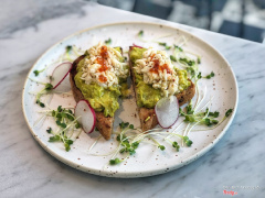 Crab & Avocado Toast with Salmon Caviar (210k++)