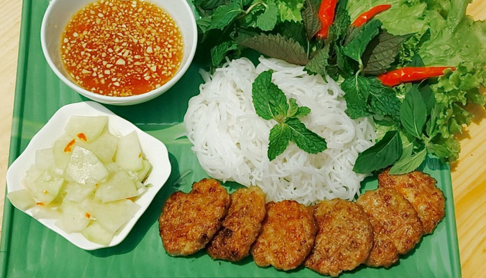 Quán Ăn Phong Phú - Bún Thịt Nướng & Bún Nem Rán