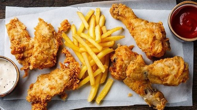 Yummy Fried Chicken - Gà Rán Hàn Quốc - Phạm Thế Hiển