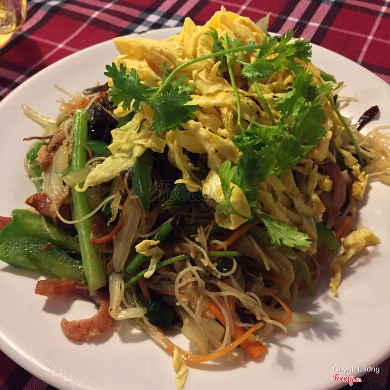 bún xào singapore