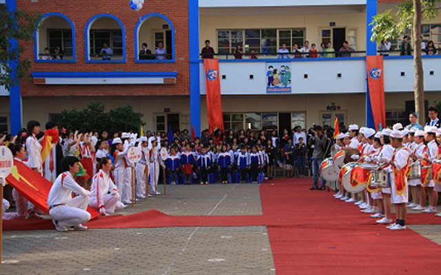 Tiểu Học Đoàn Thị Điểm - Trần Cao Vân