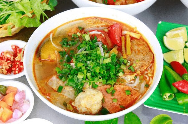 Bún Chả Cá 46 - Gốc Lê Hồng Phong Đà Nẵng - Nguyễn Công Trứ