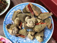 Ốc nhảy nướng mọi