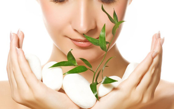 Nguyễn Hà Spa - Võng La