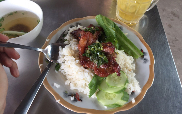Huyền Trang - Cơm Ngon Bắc Ninh
