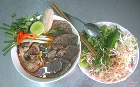 bún bò