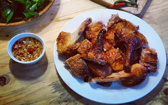 Vịt Nướng Lá Mắc Mật - Đặc Sản Lạng Sơn