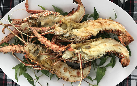 Mười Đô - Nhà Hàng Hải Sản