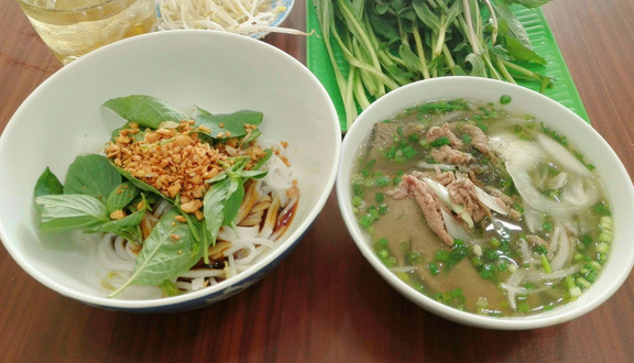 Phở Chị Bảy