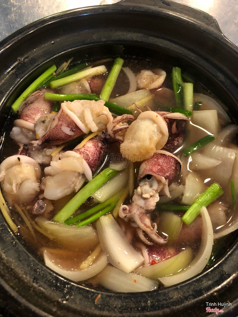 mực trứng hấp hành gừng