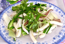 Mực lá hấp gừng