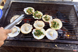 Sò điệp nướng  mỡ hành