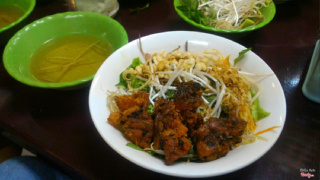 bún thịt nướng