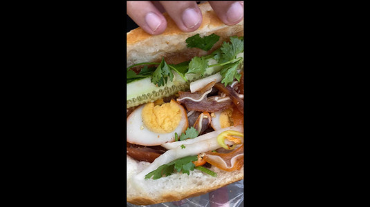 Bánh Mì 179