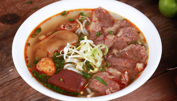 Bún Bò Huế Cô Hà - Bà Hạt