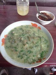 cháo lươn nóng hổi thơm ngon :3