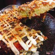 Bánh xèo Nhật Bản tên là Okonomiyaki