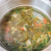 canh dưa cải chua