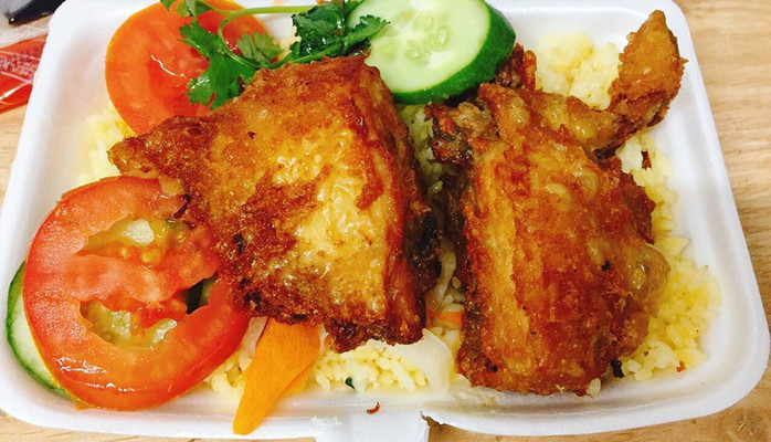 Nhà Lan - Cơm Gà Xối Mỡ