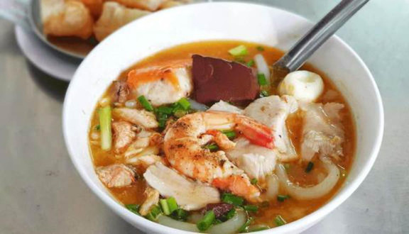 Út Hiếu - Bánh Canh Cua