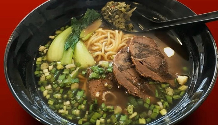 Cow Mee Inn - Mì Bò Đài Loan - Taiwanese Beef Noodle