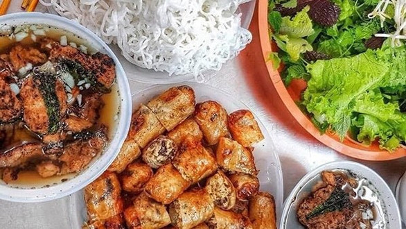 Cơm Niêu & Bún Chả Mười Dũng - Ấp Chánh 1