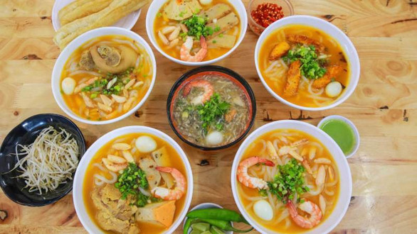 Bánh Canh Con Ghẹ - Nguyễn Tri Phương