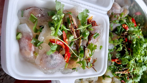 Bếp Bom - Bánh Lọc & Bún Trộn