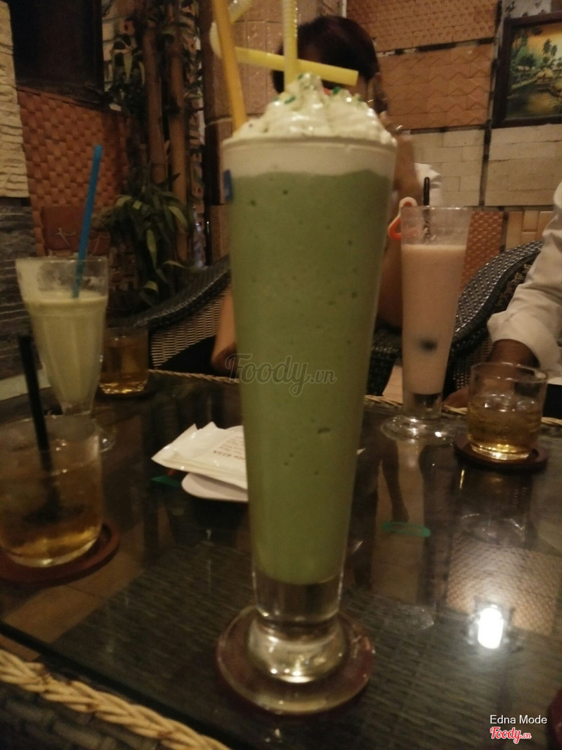 Matcha ice blended