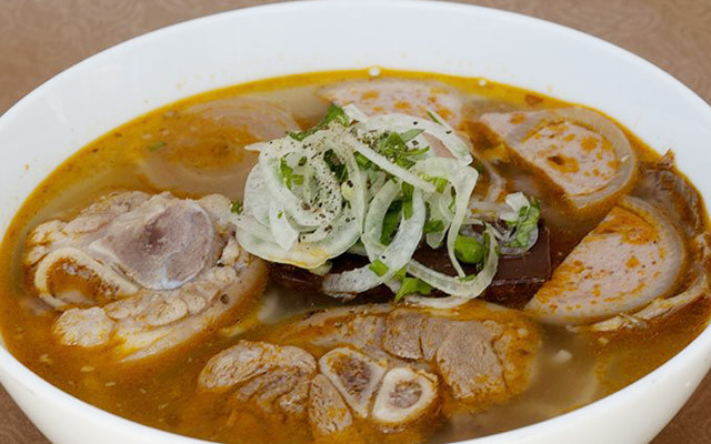 Bún Bò Huế - Quang Trung