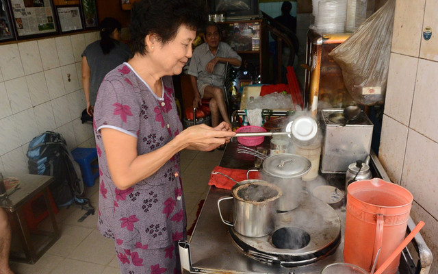 Cafe Vợt - Phan Đình Phùng