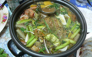 Lẩu Mắm Sài Gòn