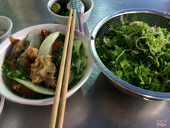 bún cá chả