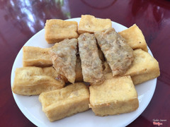 đậu hũ chiên + chả cốm
