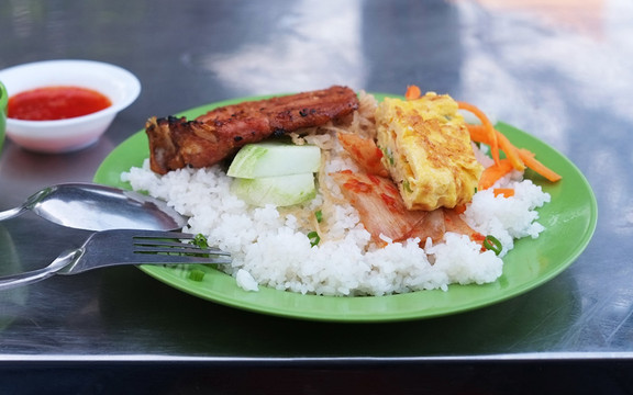 Cơm Dĩa - Bùi Đình Túy