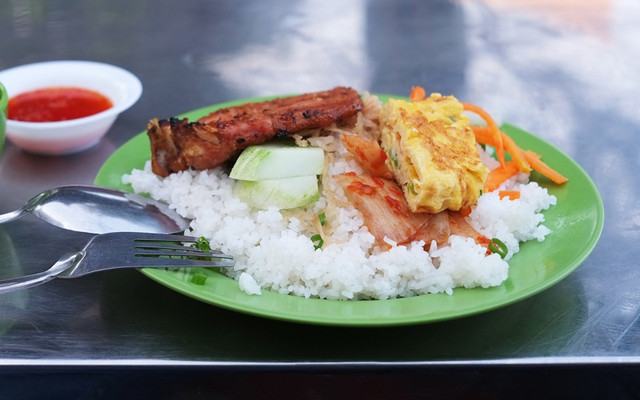 Cơm Dĩa - Bùi Đình Túy