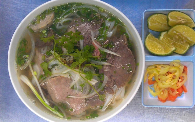 Quân Huyền - Bún Bò Huế