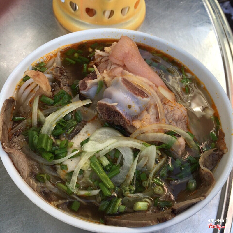 bún bò giò heo