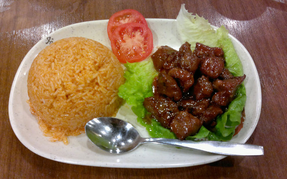 Quán Cơm Cô Phượng