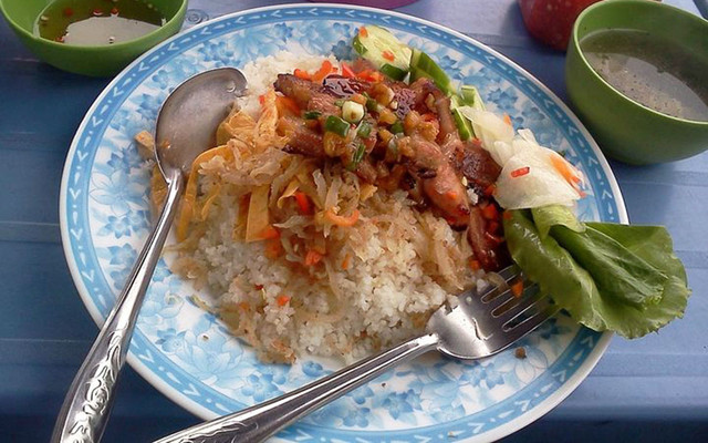 Bảy Bồng - Cơm Bình Dân