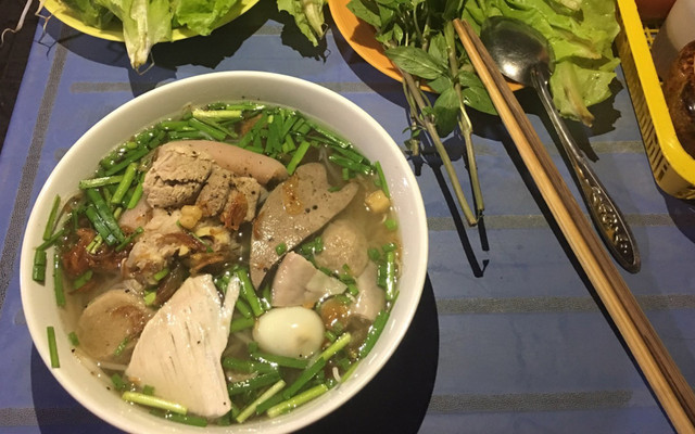 Bé Lộc - Hủ Tiếu