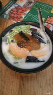 Thế giới tàu hủ 25k